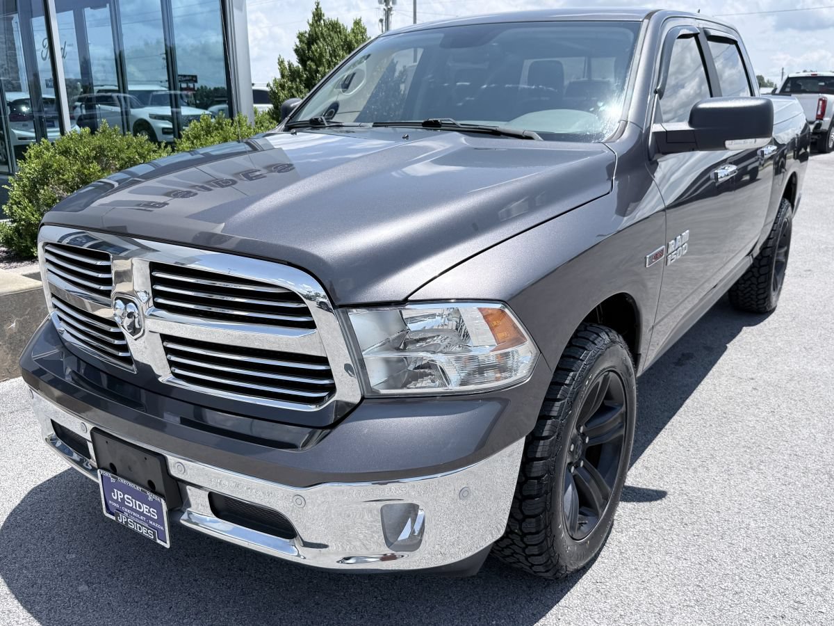 Used 2017 RAM 1500 Big Horn AWD/4WD image 1