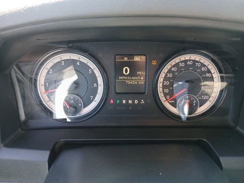 Used 2019 RAM 1500 Tradesman image 39