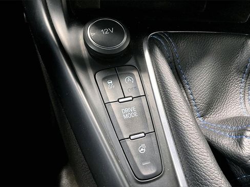 Used 2017 Ford Focus RS image 15