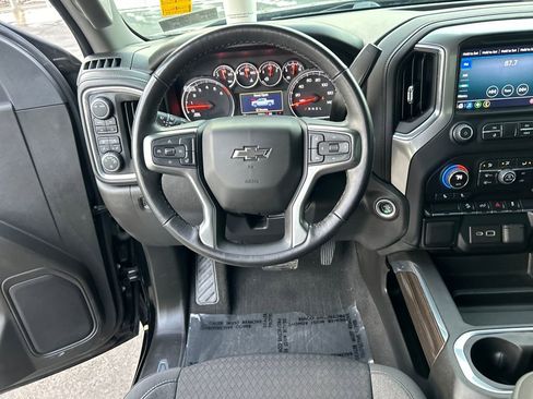 Used 2022 Chevrolet Silverado 1500 LT Trail Boss image 22