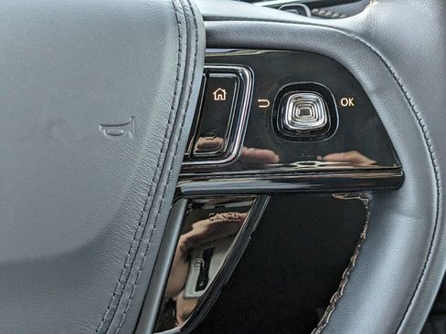 New 2025 Lincoln Aviator Reserve w/ Illumination Package image 28