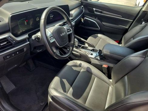 Used 2023 Kia Telluride S AWD/4WD image 19