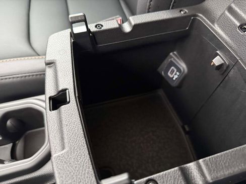 New 2026 Jeep Gladiator Sport image 35