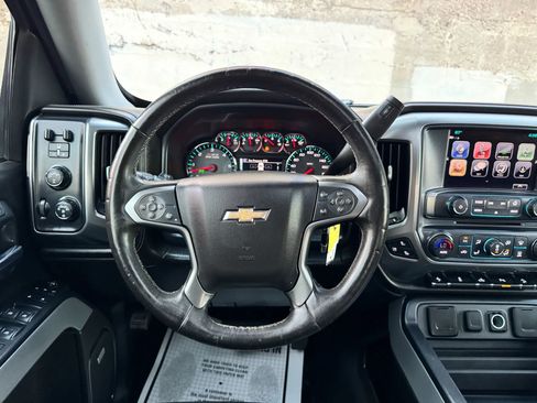 Used 2017 Chevrolet Silverado 1500 LTZ Z71 image 24