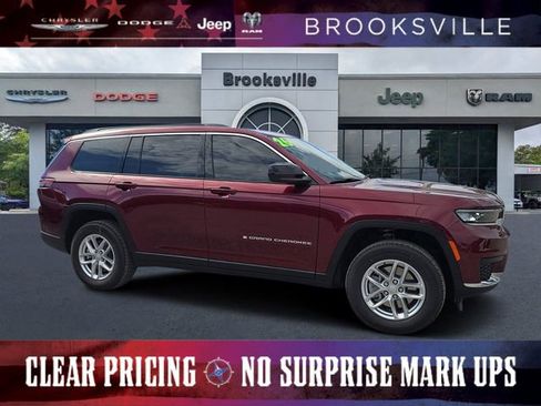 New 2026 Jeep Grand Cherokee L Laredo image 1