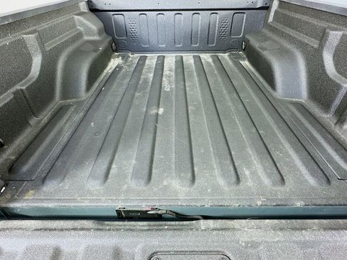 Certified 2025 Jeep Gladiator Overland AWD/4WD image 35