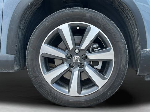 Used 2025 Honda Pilot Touring image 39