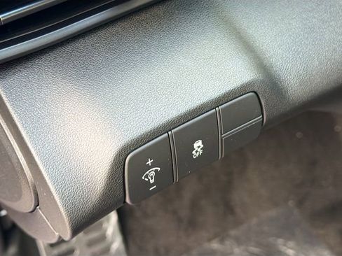 New 2026 Hyundai Elantra SEL Sport image 10