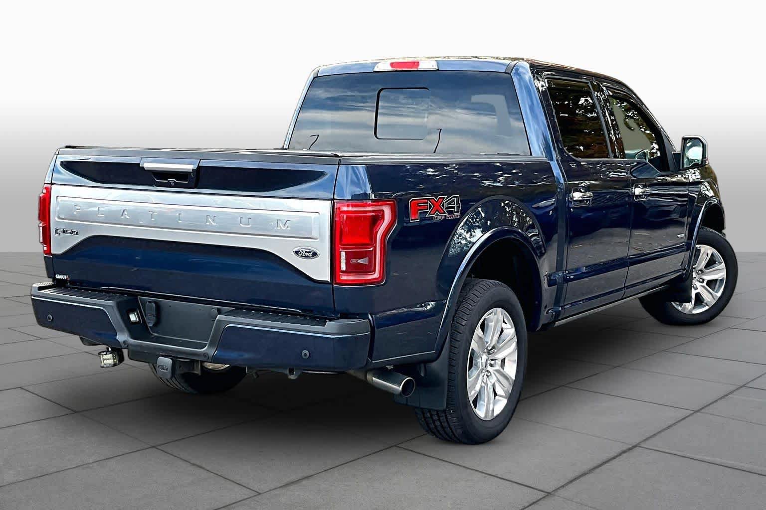 Used 2015 Ford F150 Platinum w/ Equipment Group 701A Luxury AWD/4WD image 13