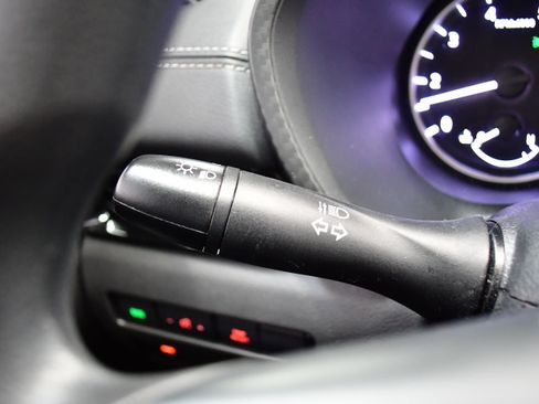 Used 2024 Nissan Sentra SV image 18