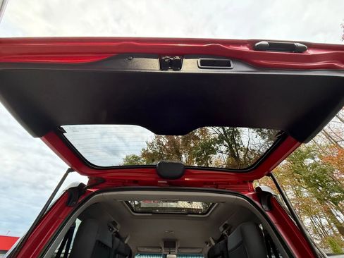 Used 2005 Honda Element EX image 20