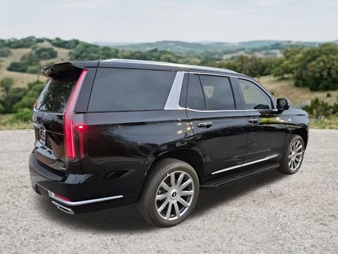 Used 2026 Cadillac Escalade 2WD w/ LPO, Floor Liner Package image 9