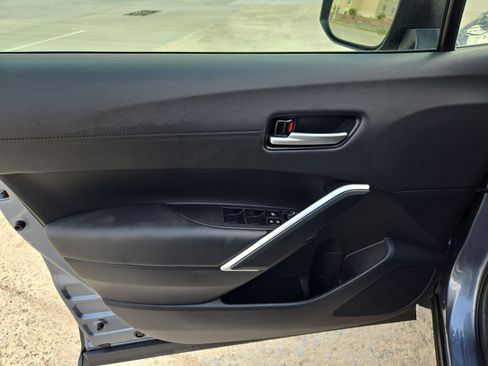 Used 2026 Toyota Corolla Cross XLE FWD image 14