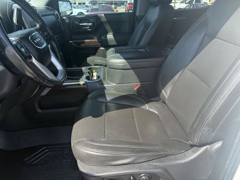 Used 2020 GMC Sierra 1500 SLT RWD image 11