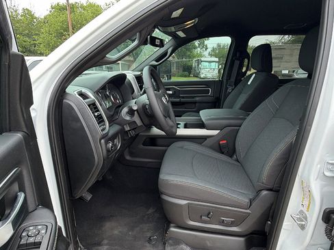 New 2026 RAM 2500 Lone Star AWD/4WD image 11