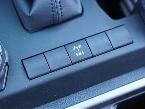 Certified 2025 Toyota 4Runner TRD Off-Road image 42