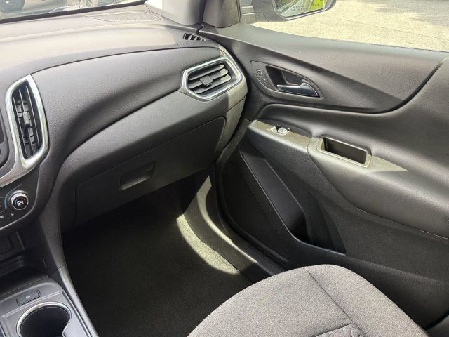 Used 2023 Chevrolet Equinox LT FWD image 14