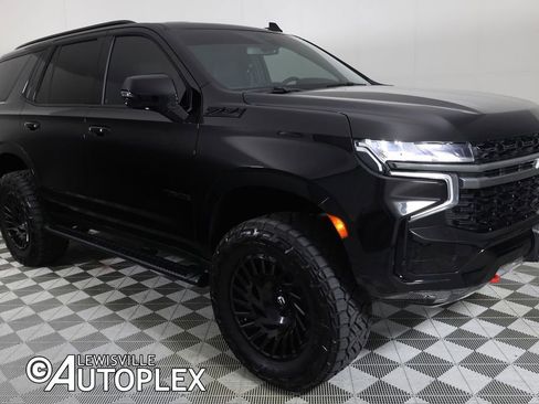 Used 2021 Chevrolet Tahoe Z71 w/ Luxury Package AWD/4WD image 3