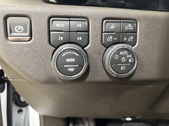 New 2026 Chevrolet Silverado 1500 RST AWD/4WD image 35