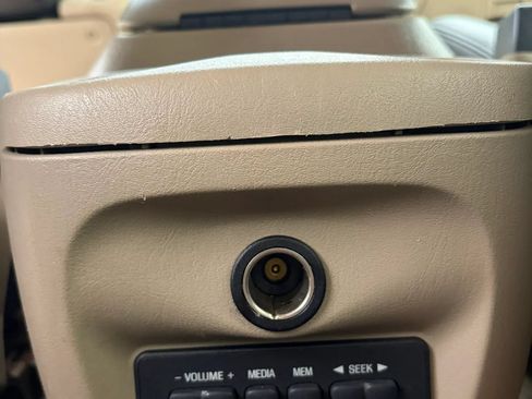 Used 2005 Ford Excursion Eddie Bauer AWD/4WD image 35