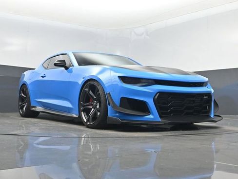 Used 2022 Chevrolet Camaro SS image 20