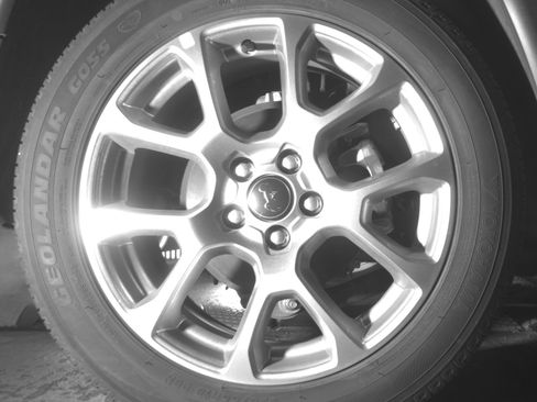 Used 2025 Jeep Compass Limited image 15