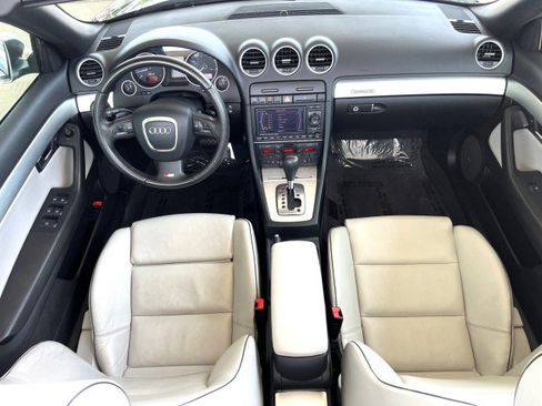 Used 2007 Audi S4 Cabriolet image 2
