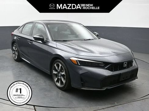 Used 2025 Honda Civic Sport Touring image 1