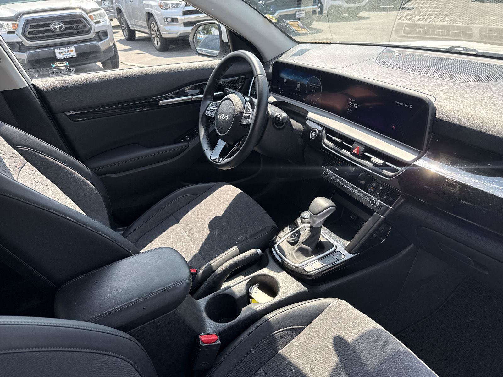 Used 2024 Kia Seltos S AWD/4WD image 22