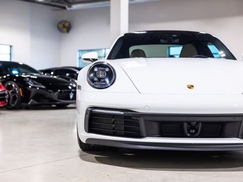Used 2021 Porsche 911 GT3 RS image 21