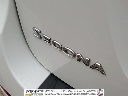 Used 2018 Kia Sedona L FWD image 29