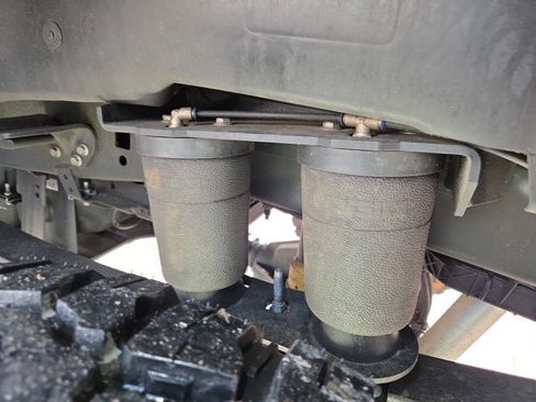 Used 2023 Ford F250 Lariat w/ Sport Appearance Package image 15