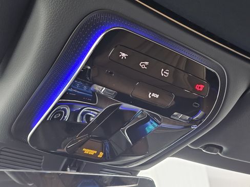 Used 2024 Mercedes-Benz CLE 450 4MATIC Cabriolet image 29