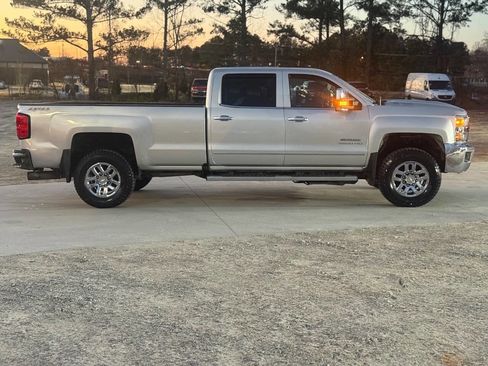 Used 2018 Chevrolet Silverado 3500 LTZ w/ Duramax Plus Package image 5
