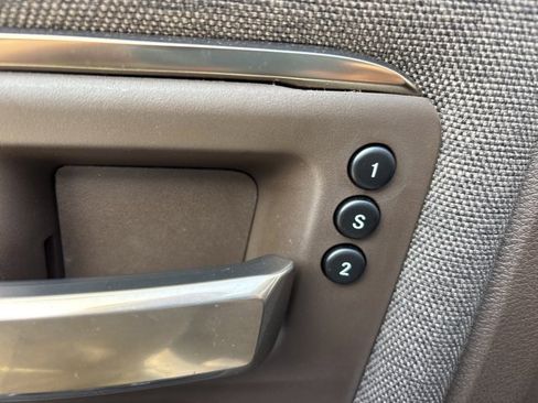 Used 2025 RAM 3500 Longhorn image 25