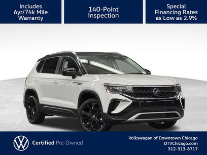 Used 2023 Volkswagen Taos SE w/ Panoramic Sunroof Package