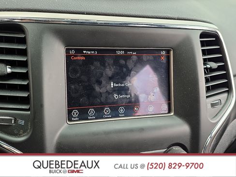 Used 2021 Jeep Grand Cherokee Laredo RWD image 17
