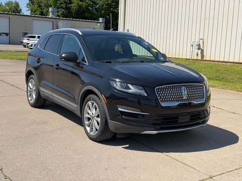 Used 2019 Lincoln MKC Select w/ Select Plus Package AWD/4WD image 1
