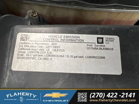 Used 2020 Cadillac Escalade Luxury AWD/4WD image 17