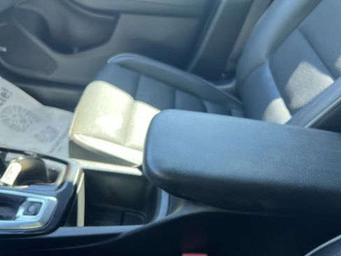 Used 2021 Chevrolet TrailBlazer RS w/ Technology Package image 19