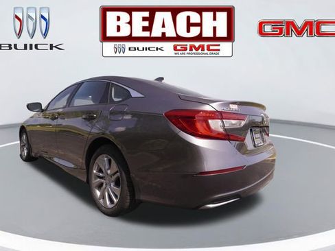 Used 2019 Honda Accord LX image 5