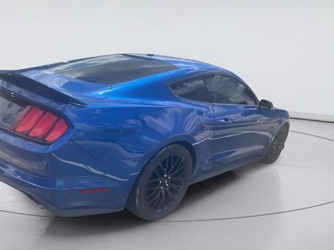 Used 2017 Ford Mustang GT Premium w/ GT Performance Package RWD image 3