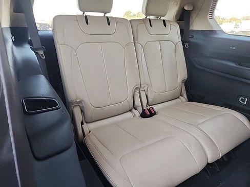 Used 2021 Jeep Grand Cherokee L Limited image 9