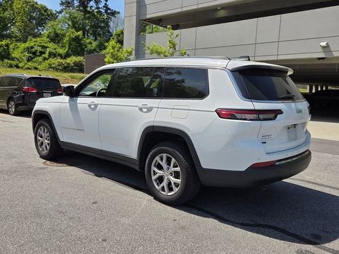 Used 2022 Jeep Grand Cherokee L Limited image 6