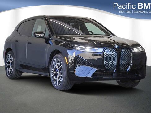 Used 2025 BMW iX xDrive50 w/ Premium Package image 1