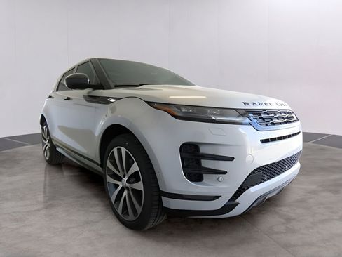 Used 2026 Land Rover Range Rover Evoque Dynamic SE AWD/4WD image 3