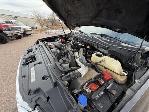 Used 2017 Ford F350 Platinum w/ Platinum Ultimate Package image 19