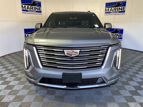 Used 2025 Cadillac Escalade Premium Luxury Platinum image 15