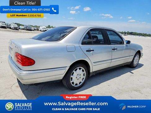 Used 1998 Mercedes-Benz E 320 4MATIC Sedan image 4