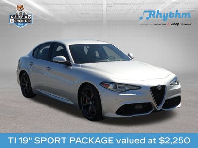 Used 2017 Alfa Romeo Giulia Ti w/ TI 19" Sport Package